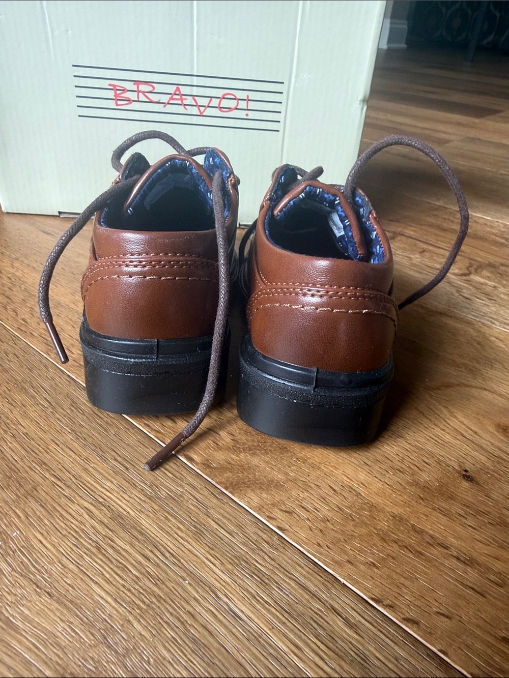Bravo Kids' Brown Leather Dress Shoes - Classic Lace-Up - Picture 4 of 7